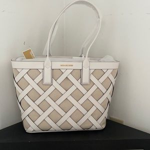 Michael Kors Sienna Large Tote NWT